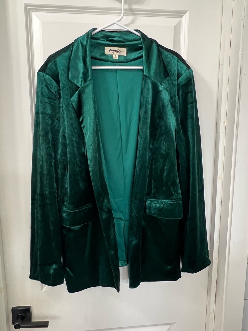 Haptics Women's Emerald Green Velvet Blazer